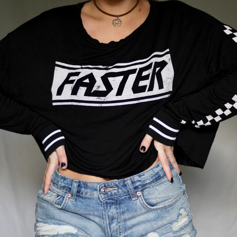 crop long sleeve